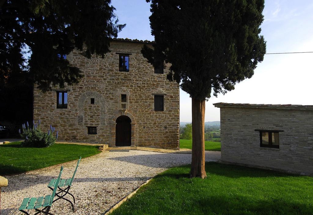 Il Capuccio San Lorenzo in Campo Exterior foto