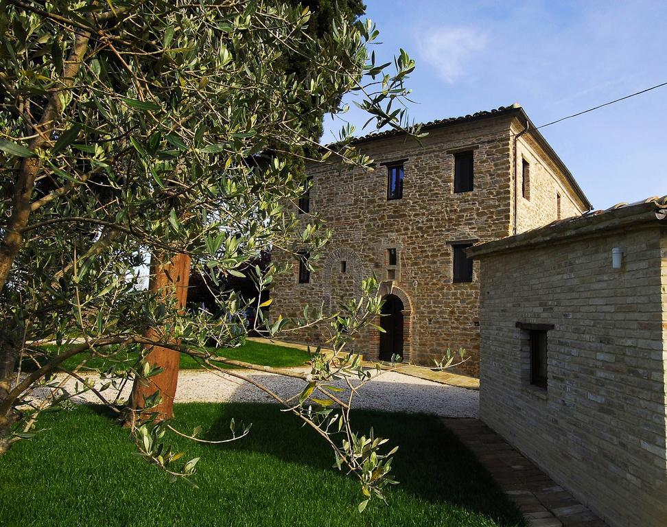Il Capuccio San Lorenzo in Campo Exterior foto